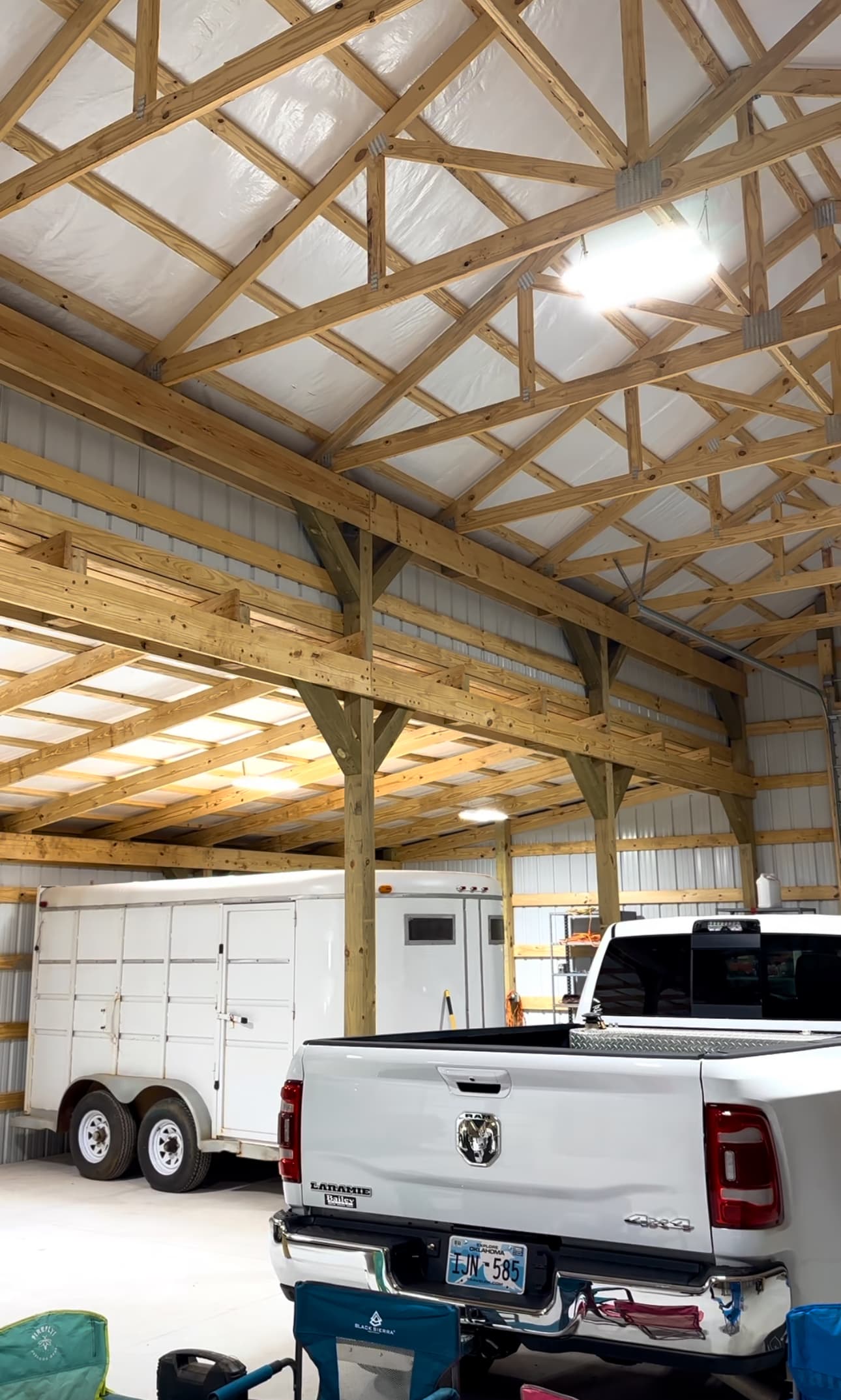 Monitor Style Barn — 10